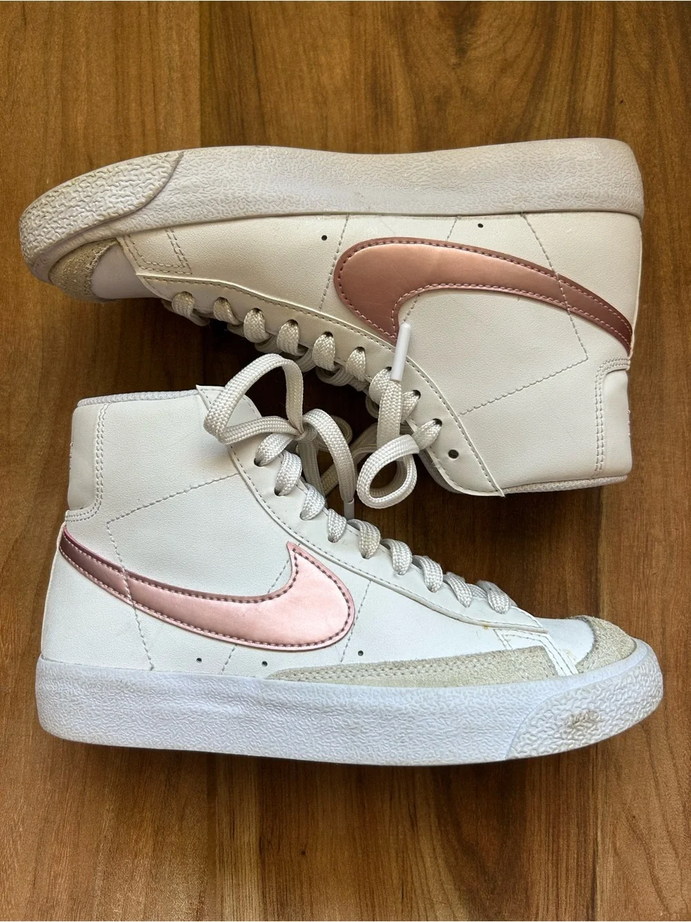 Nike Blazer Mid ’77 GS White Pink Glaze High Top Sneakers 4Y